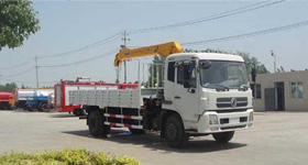 东风天锦随车起重运输车