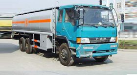 解放后双桥化工液体运输车